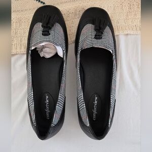 Comfortview Aster Plaid Loafer Size 9M